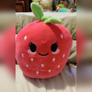 Kellytoy Squishmallows Sissy Strawberry Claire’s Exclusive 9" Plush